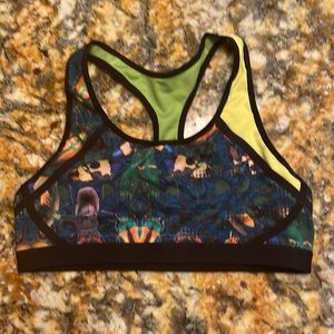 Reebok CrossFit Sports Bra Medium EUC Beetle Print